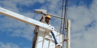 Saadi supervisó el avance de los trabajos de alumbrado público en Valle Chico