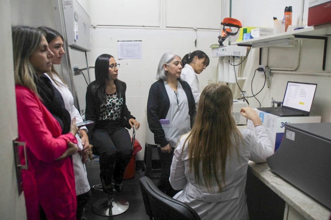 Salud adquirió innovador equipamiento para el diagnóstico de enfermedades infecciosas