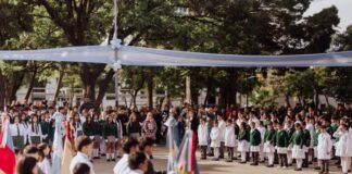 Alumnos del SEM hicieron la promesa de fidelidad a la Constitución