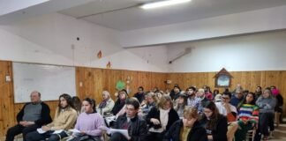 Con la asistencia de un gran número de palestristas, comenzó el curso de DSI