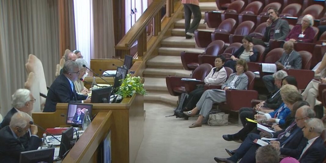 El Gobernador junto líderes mundiales participa en cumbre sobre el Cambio Climático en el Vaticano