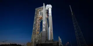 El telescopio espacial James Webb de la NASA insinúa una posible atmósfera que rodea a un planeta rocoso
