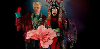 Empire of the sun estrena single y anuncia un nuevo álbum