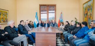 Empresas informaron al Gobernador sobre el avance de obras financiadas por la reinversión minera