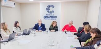 Gobierno acordó con ATSA un aumento del 18%