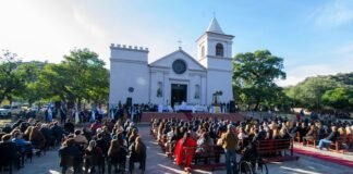 Jubilosa la fiesta en honor del Beato Mamerto Esquú en Piedra Blanca