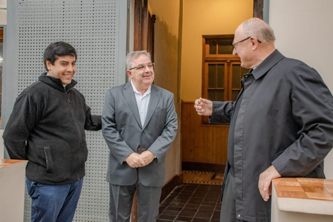 Raúl Jalil se reunió con el Obispo Urbanc en la previa de su viaje al Vaticano
