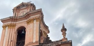 Realizan trabajos de reparación en el convento San Francisco