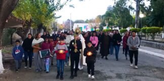 Comunidades de la parroquia Santa Ana y San Joaquín celebraron Corpus Christi