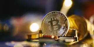 Consigue un premio de 3 millones en bitcoins al descifrar la contraseña de un viejo monedero cripto