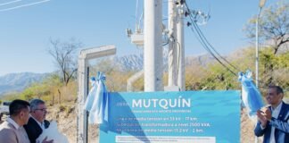 El Gobierno inauguró una obra que fortalece el sistema eléctrico de Mutquín