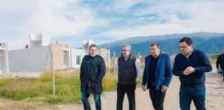 El Gobierno Provincial trabaja en la reactivación de la obra de 100 viviendas en Huillapima