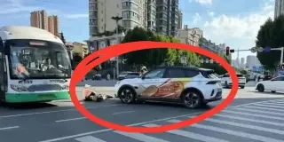 El robotaxi de Tesla se retrasa de nuevo y crecen las dudas sobre los coches autónomos de Elon Musk