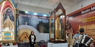 Emotivo homenaje de Ramiro Martínez a la Virgen del Valle y al Beato Esquiú
