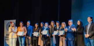 Entregaron certificados de capacitación a personal de la Cámara de Diputados