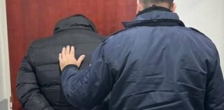 Intentó agredir con un cuchillo a su vecino y al perro