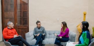 Los trabajadores públicos y becados percibirán un bono extraordinario en la semana del Poncho