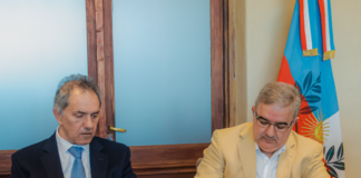 Raúl Jalil y Scioli firmaron acuerdo para fortalecer el desarrollo turístico