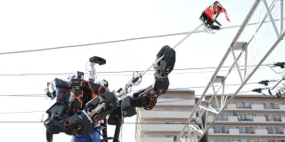 China presenta su nuevo robot humanoide que competirá con Optimus de Elon Musk
