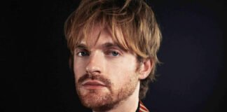 Finneas adelanta su segundo álbum solista