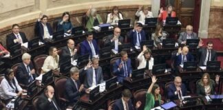 Nuevo aumento en las dietas de los senadores: cobrarán $9 millones