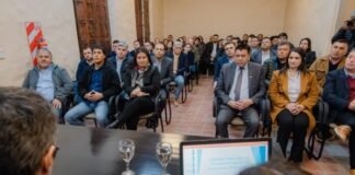 Raúl y municipios acordaron trabajar en el Consenso Fiscal
