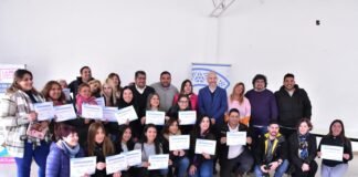 Salud entregó de certificados en Valle Viejo