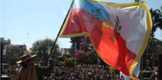 Vigilia por la Autonomía en el Cine Teatro Catamarca