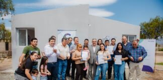 Capayán: más vecinos tienen sus viviendas propias y las infancias su CDI