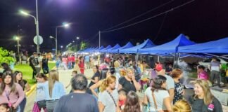 Brilló Los Altos con feria de emprendedores, shows en los festejos del Día de la Madre