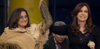 Guiños entre Cristina y Lucia para la conducción del PJ Nacional