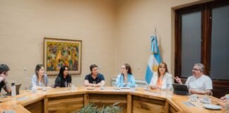 El Ejecutivo y legisladores analizaron el proyecto de Ley de Presupuesto 2025