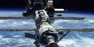 El megacohete Starship llega a la plataforma de lanzamiento y SpaceX prepara su sexto vuelo de prueba