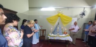 La Madre del Valle lleva su bendición al Centro de Contención Huayna Huasi