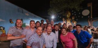 Vecinos del barrio Judicial celebraron su 50° aniversario con la puesta en valor de su plazoleta