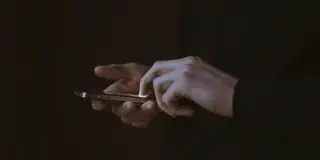 Compartir imágenes de fallecidos por WhatsApp y otras redes es un delito y estas son las consecuencias legales