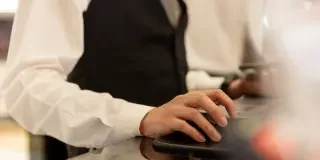 El registro de viajeros ya es obligatorio en España: estos son los datos que te van a pedir a partir de ahora