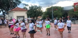 Samba y batucada en la Alameda para el cierre del taller de danzas afrobrasileras
