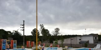 Inauguran Complejo Recreativo y Deportivo Natatorio en El Alto