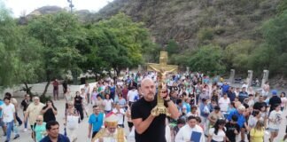 Se abrió la Puerta Santa del Jubileo 2025 en el Santuario de la Gruta de la Virgen del Valle
