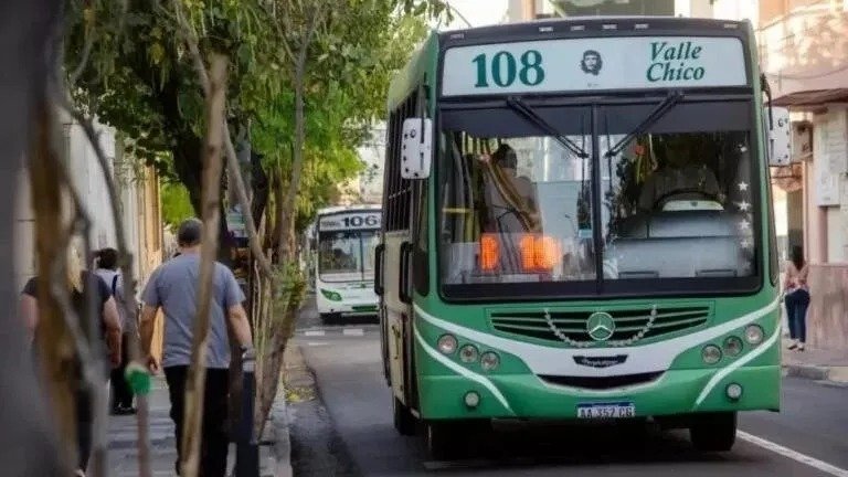 El transporte Público en estado de Alerta por mejoras salariales