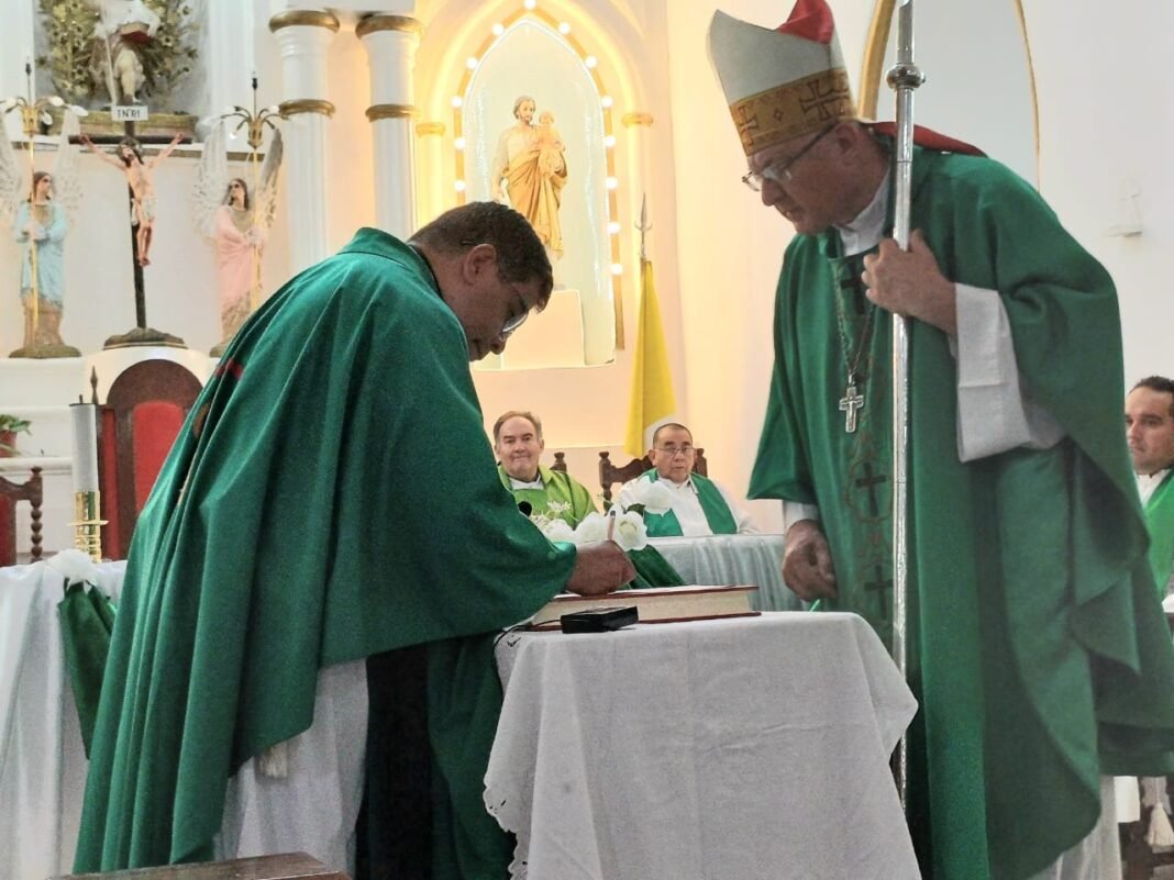 Asumió el nuevo párroco en Tinogasta