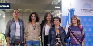 Cuatro artistas catamarqueñas exponen en el Congreso por el Mes de la Mujer