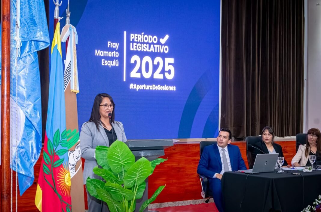La intendenta Alejandra Benavidez inauguró el período de sesiones ordinarias en Fray