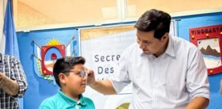 Más de 130 niños recibieron anteojos en Tinogasta