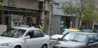 Remises y taxis mas caros: la bajada de bandera es de $1.150