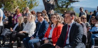 Jalil tomó juramento a los nuevos ministros y hubo celebración del peronismo partidiario