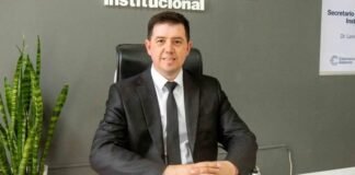 El ministro de Desarrollo Productivo, Zeballos recibió a las ex empleadas de MOM Sports tras faltante de maquinas