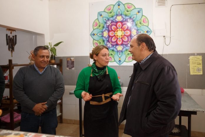 Impulsando el Comercio Local: El Intendente visitó emprendimientos financiados