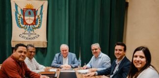 Provincia y municipio de Antofagasta firmaron convenio para avanzar con viviendas y obras en la Puna